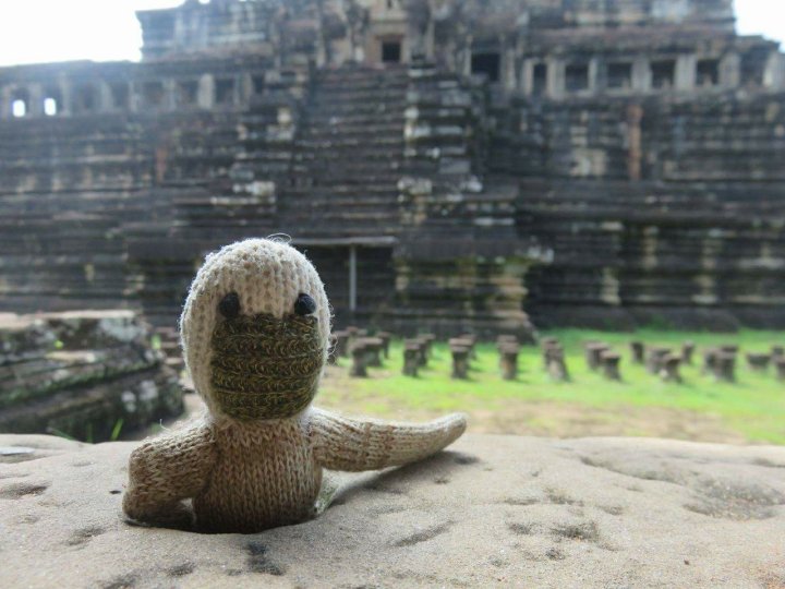 סיאם ריפ, טיול בקמבודיה, טיול למזרח, מקדשים, artis de partis, siem reap, cambodia, travel alone, beer