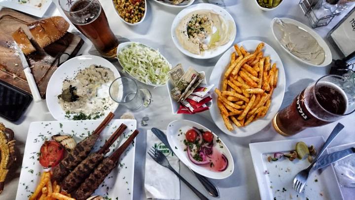 64280613_336100850418399_4765605697717010432_n